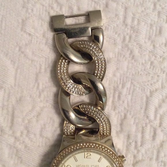 Michael Kors Gold-tone Rhinestone Bracelet Watch - Picture 6 of 7